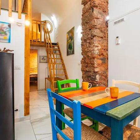 Casa vacanze Finicchia Art House *